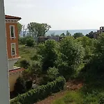 Lily - Sun Over The Forest - Apartamento Sozopol
