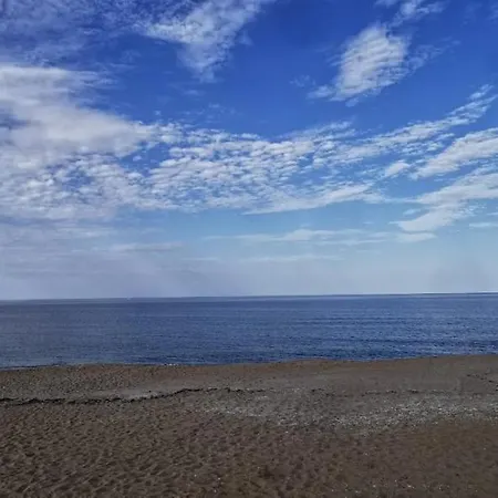 Appartamento Lily - Sunrise Over The Sea -